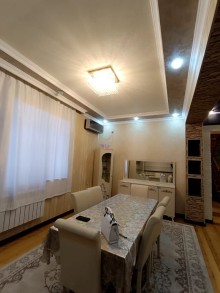 Buzovnada Həyət evi satilir, -7