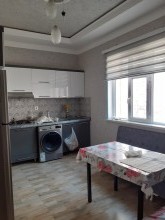 Badamdarda Həyət evi satilir, -18
