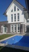Santral Electric mağazasina catmamış, əsas yoldan 100 metr içəridə ev, -8