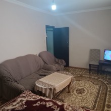 Xəzər dairəsi yaxınlığında Köhnə Tikili, -14