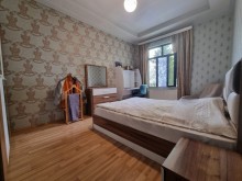 Xırdalan dairəsinə yaxin Həyət evi satilir, -10