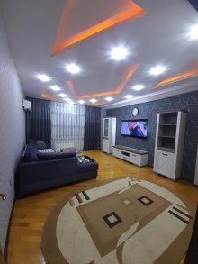 Həzi Aslanov metrosunda Yeni Tikili, -1