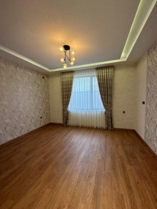 Mərdəkan Qəsəbəsində Yola Yaxın Villa, -12