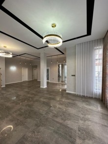 Mərdəkan Qəsəbəsində Yola Yaxın Villa, -15