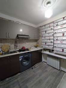Bakıxanovda Köhnə Tikili 2 otaqli, -6
