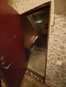 Bakıxanov qəsəbəsi İcra hakimiyyətinin yanı köhnə tikili, -9