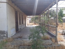 "Mirmovsum Aga" ziyaretgahindan asagida Torpaq, -7