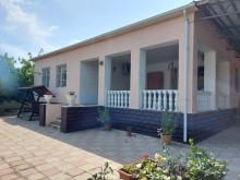 Görədil kəndində bağ evi satılır, -7