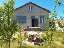Şüvalan-Qala yolunda 1 mərtəbəli 4 otaqlı həyət evi satılır, -1