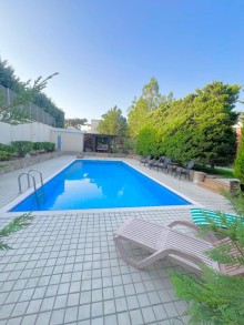 Şüvəlanda 20 Sotda Hovuzlu Lüks Villa Satılır, -1