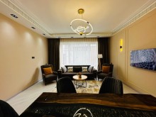 Şüvəlanda Əşyalı 4 Otaqlı Bağ Evi Satılır, -8
