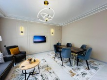 Şüvəlanda Əşyalı 4 Otaqlı Bağ Evi Satılır, -13