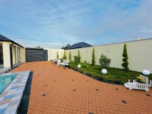 Mərdəkan qəsəbəsində əşyalı 4 otaqlı həyət evi satılır – 170 m² villa, hovuzlu, -4