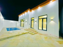 Şüvəlanda Hovuzlu 4 Otaqlı Həyət Evi Satılır, -1