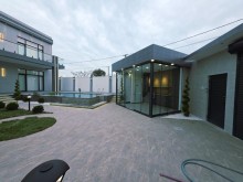 Şüvəlanda 4.5 sot torpaq sahəsində 200 m²-lik villa satılır, -3