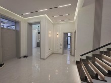 Şüvəlanda 4.5 sot torpaq sahəsində 200 m²-lik villa satılır, -8