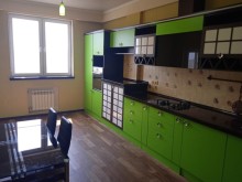 Bakıxanov qəsəbəsində 2 otaqlı təmirli mənzil satılır, -12