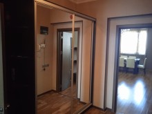Bakıxanov qəsəbəsində 2 otaqlı təmirli mənzil satılır, -15