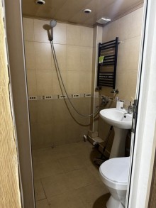 Bakıxanov qəsəbəsində satılıq 3 otaqlı, -7
