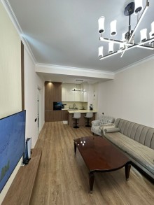 Satılır Yeni Tikili, Binəqədi.r, 7-ci mikrorayon-3