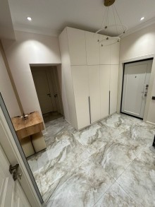 Satılır Yeni Tikili, Binəqədi.r, 7-ci mikrorayon-9