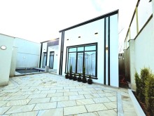 Şüvəlanda 1 mərtəbəli, hovuzlu ev satılır, 2.6 sot torpaq sahəsi,140 m², -2