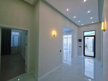 Şüvəlanda 1 mərtəbəli, hovuzlu ev satılır, 2.6 sot torpaq sahəsi,140 m², -12
