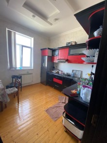 Badamdar Satılır Həyət evi, -4