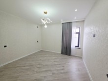 Şüvəlanda 4.2 sotda 2 mərtəbəli 200 m² villa satılır, -9