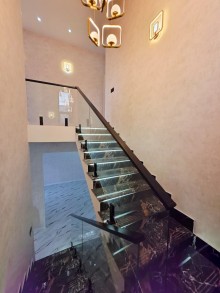 Şüvəlanda 4.2 sotda 2 mərtəbəli 200 m² villa satılır, -13