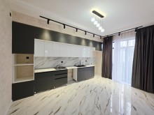 Şüvəlanda 4.2 sotda 2 mərtəbəli 200 m² villa satılır, -15