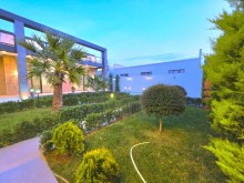 Mərdəkanda 8 sot torpaq sahəsində yerləşən 230 m²-lik villa satılır, -2