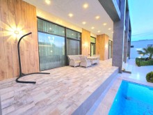Mərdəkanda 8 sot torpaq sahəsində yerləşən 230 m²-lik villa satılır, -5