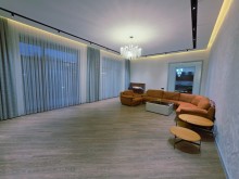 Mərdəkanda 8 sot torpaq sahəsində yerləşən 230 m²-lik villa satılır, -12