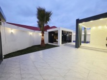 Şüvəlanda 3 sotda tam əşyalı modern 4 otaqlı ev satılır – 160 m², -6