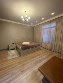 Badamdarda Botanika Bağına yaxın 2 mərtəbəli 5 otaqlı villa satılır, -9