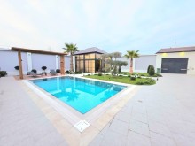 Premium 3 mərtəbəli villa Mərdəkan — geniş həyət, 9 otaq, hazır yaşayış, -6