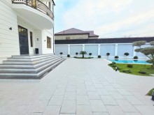 Premium 3 mərtəbəli villa Mərdəkan — geniş həyət, 9 otaq, hazır yaşayış, -7