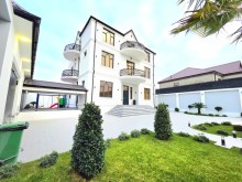 Premium 3 mərtəbəli villa Mərdəkan — geniş həyət, 9 otaq, hazır yaşayış, -9