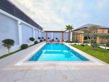 Premium 3 mərtəbəli villa Mərdəkan — geniş həyət, 9 otaq, hazır yaşayış, -11