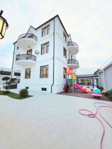 Premium 3 mərtəbəli villa Mərdəkan — geniş həyət, 9 otaq, hazır yaşayış, -13