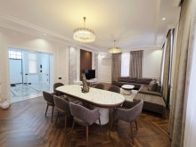 Premium 3 mərtəbəli villa Mərdəkan — geniş həyət, 9 otaq, hazır yaşayış, -19
