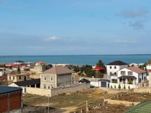 Dübəndi, dəniz mənzərəli villa, 3 mərtəbə + mansard — 9 otaq, qismən əşyalı