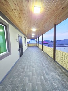 Şağan qəsəbəsində hovuzlu həyət evi satılır – 350 m², 7.1 sot, -4