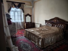Şüvəlan qəsəbəsi, Bağlar massivində dənizdən 700 metr Ev satılır, -12
