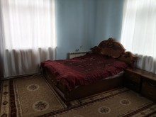 Şüvəlan qəsəbəsi, Bağlar massivində dənizdən 700 metr Ev satılır, -14