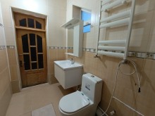 Mərdəkan Zeynalabdin Tağıyev küçəsində 2 mərtəbəli villa satılır, -12