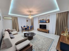 Yasamal, Royal Parkın yaxınlığında 3 otaqlı, super təmirli mənzil, -1
