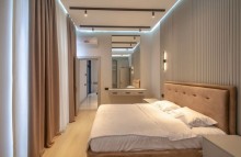 Mərdəkan qəsəbəsində yerləşən bu möhtəşəm villa Satılır, -2