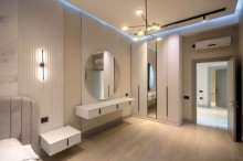 Mərdəkan qəsəbəsində yerləşən bu möhtəşəm villa Satılır, -14